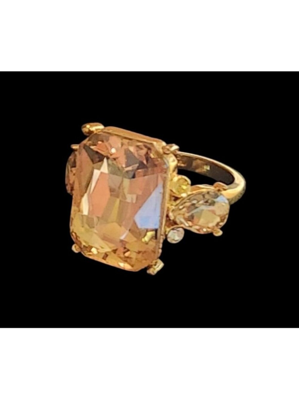 Vintage Park Lane Gold Tone Cocktail Ring Faceted Glass Stones Sz 8